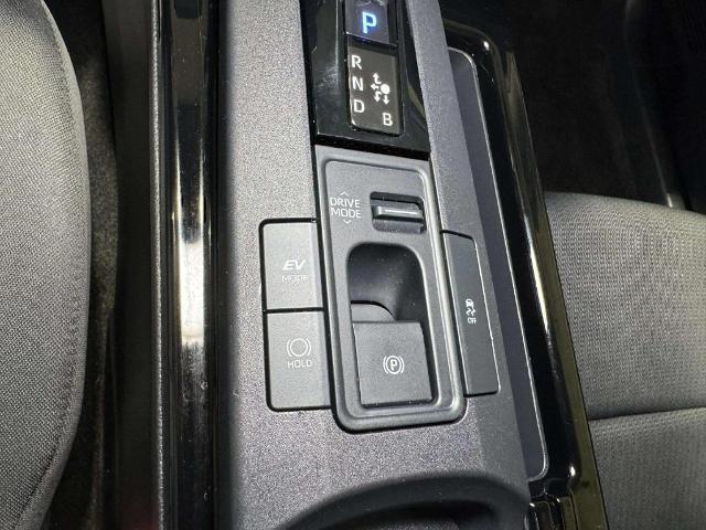 2025 Toyota Prius - $29,995