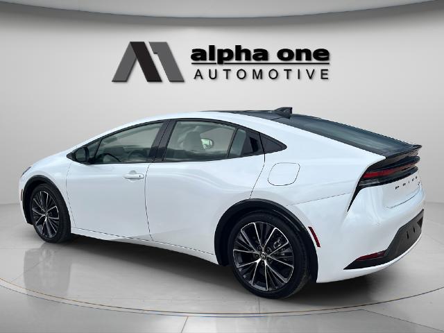 2025 Toyota Prius - $34,392