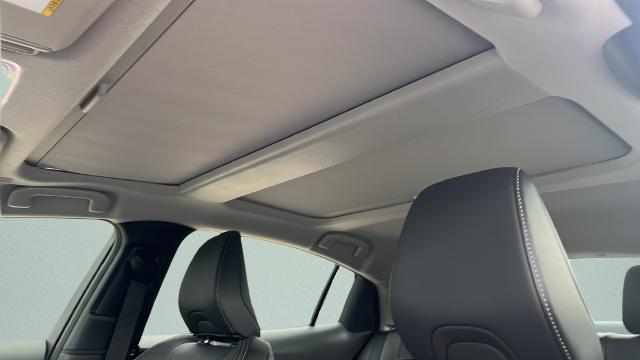 2025 Toyota Prius - $34,392