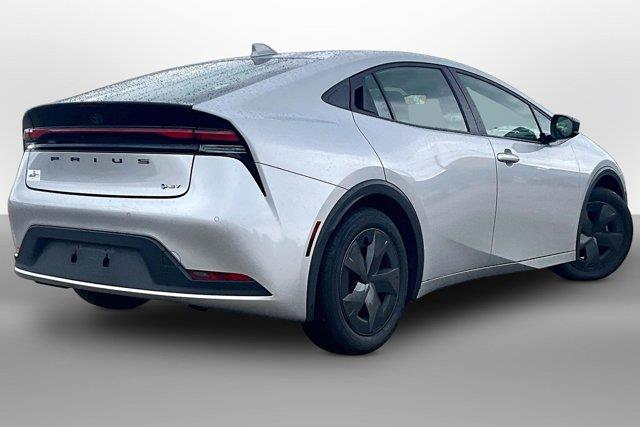 2025 Toyota Prius - $29,294