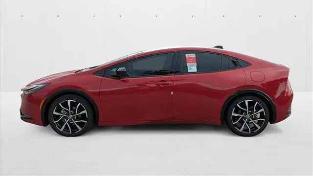 2025 Toyota Prius Plug-in Hybrid XSE Premium