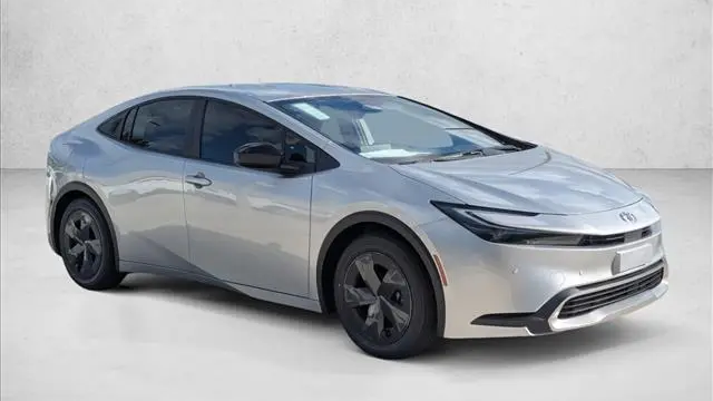 2026 Toyota Prius Plug-in Hybrid SE
