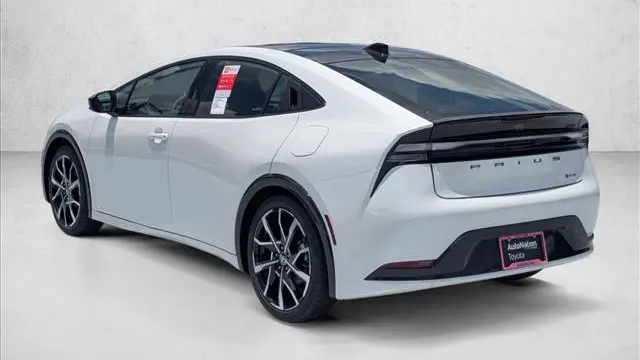 2026 Toyota Prius Plug-in Hybrid XSE