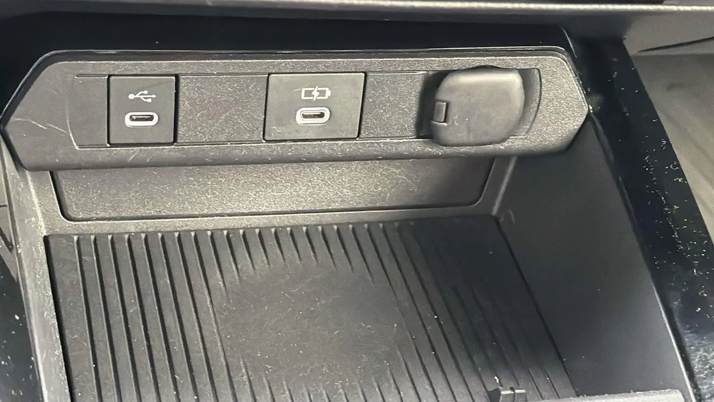 2023 Toyota Prius Prime SE