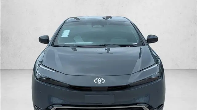2026 Toyota Prius Plug-in Hybrid SE