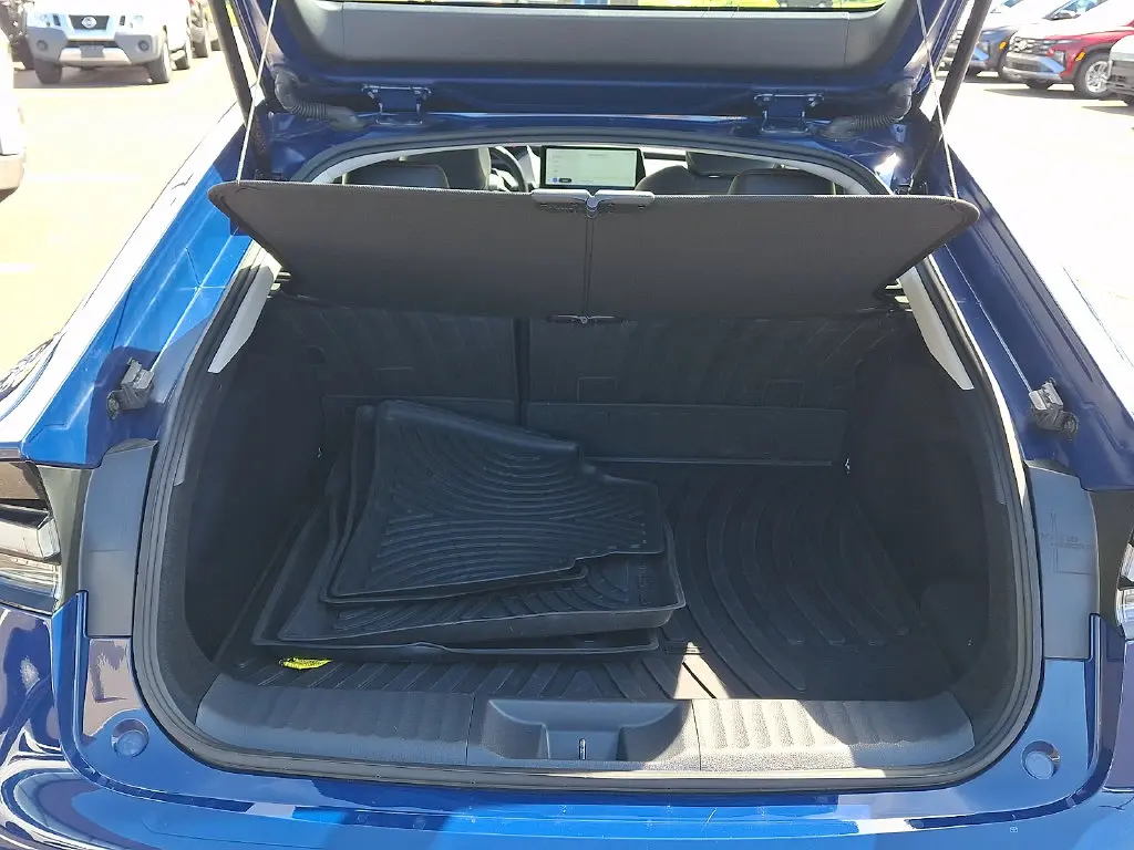 2024 Toyota Prius - $32,900