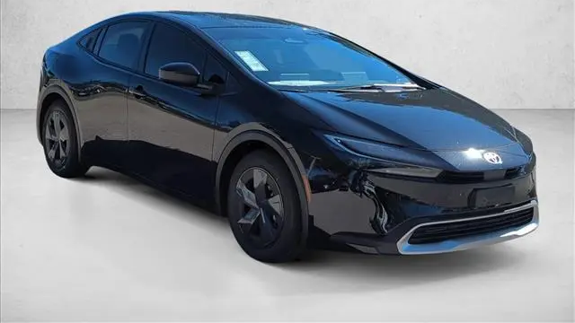 2026 Toyota Prius Plug-in Hybrid SE
