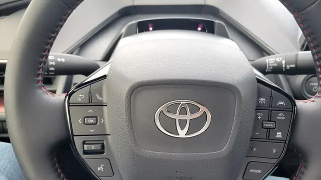 2026 Toyota Prius Plug-in Hybrid SE