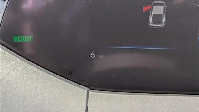 2025 Toyota Prius Plug-in Hybrid SE