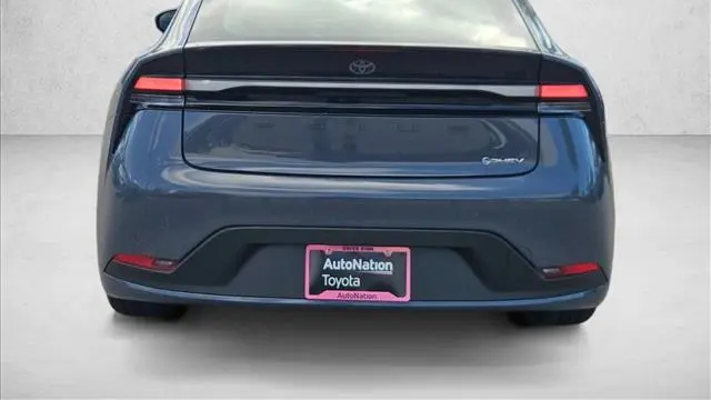 2026 Toyota Prius Plug-in Hybrid SE