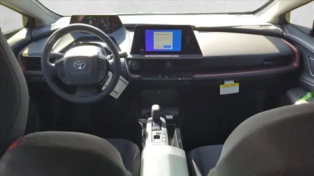 2026 Toyota Prius Plug-in Hybrid SE