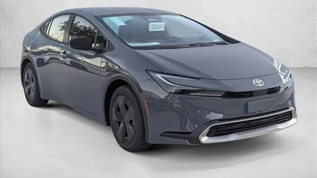 2026 Toyota Prius Plug-in Hybrid SE