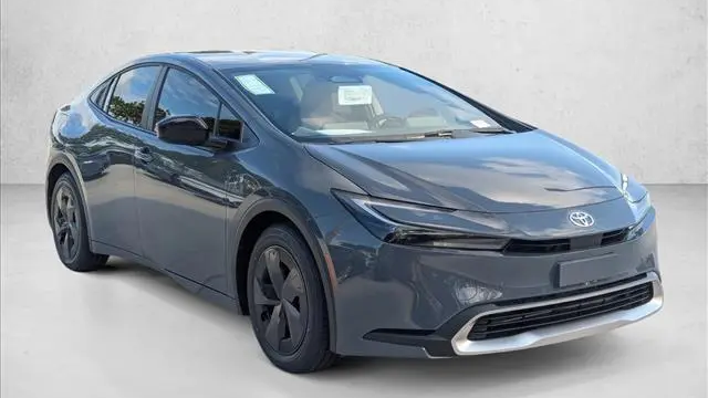 2026 Toyota Prius Plug-in Hybrid SE