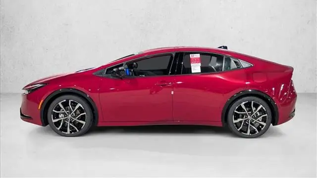 2026 Toyota Prius Plug-in Hybrid XSE