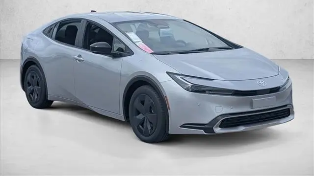 2026 Toyota Prius Plug-in Hybrid SE