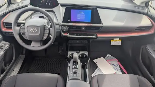 2026 Toyota Prius Plug-in Hybrid SE
