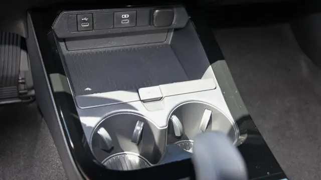2024 Toyota Prius Prime SE