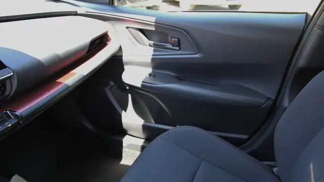 2024 Toyota Prius Prime SE