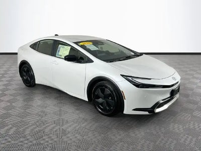 2026 Toyota Prius Plug-In Hybrid SE 4DR Hatchback