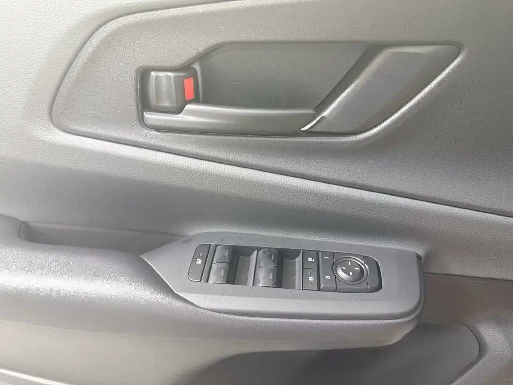2025 Toyota Prius - $33,585