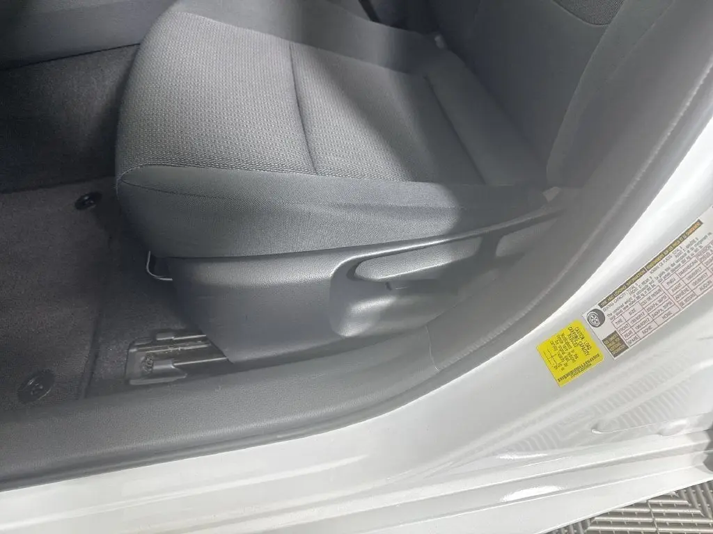 2025 Toyota Prius - $33,585