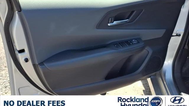 2023 Toyota Prius XLE