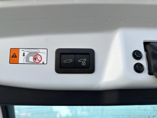 2025 Toyota Prius - $34,631