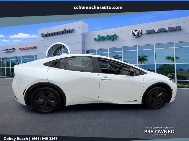 2025 Toyota Prius - $28,998