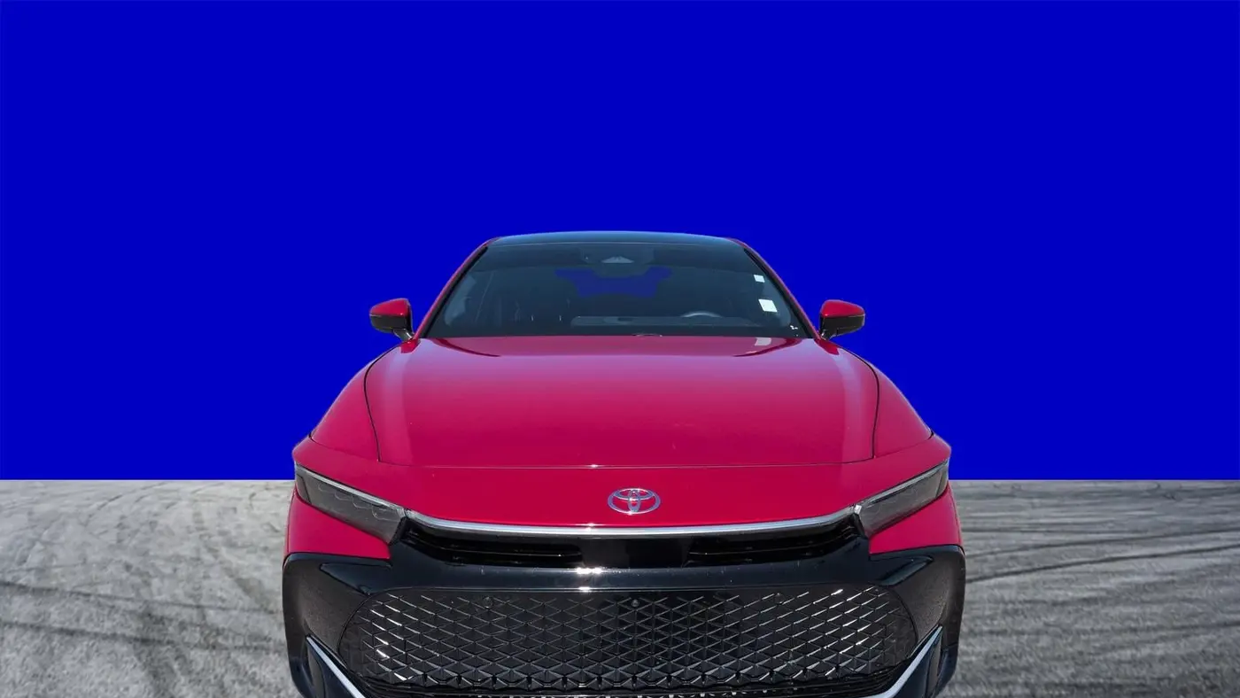 2023 Toyota Crown Platinum