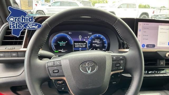 2023 Toyota Crown Platinum