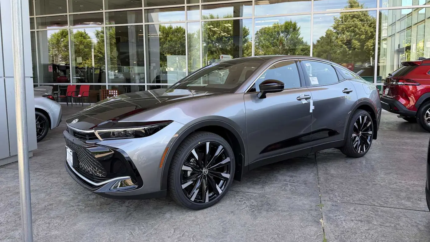 2026 Toyota Crown Platinum