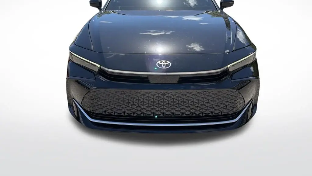 2024 Toyota Crown Platinum
