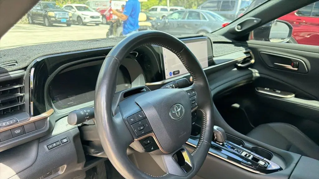 2024 Toyota Crown Platinum