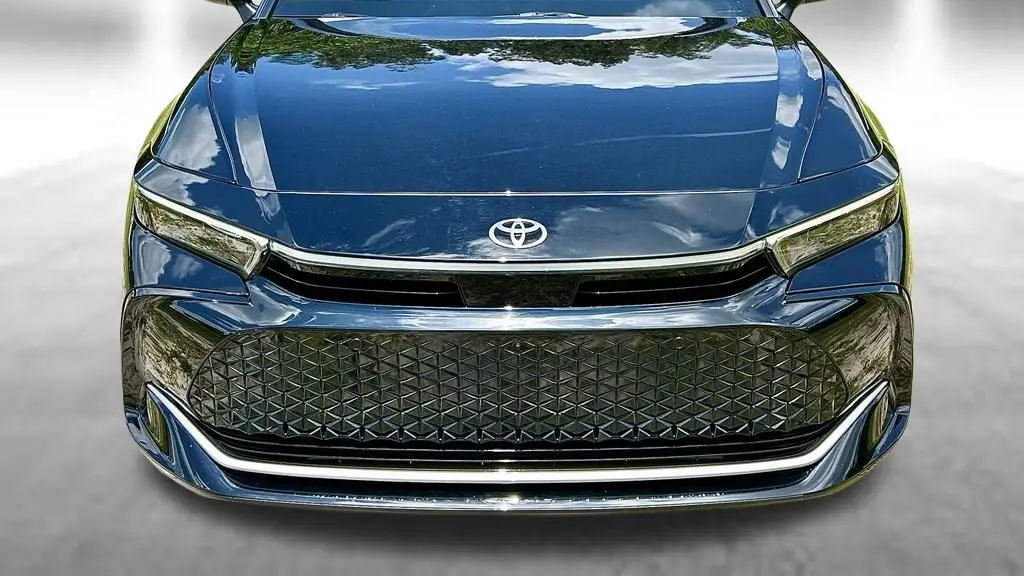 2024 Toyota Crown Platinum