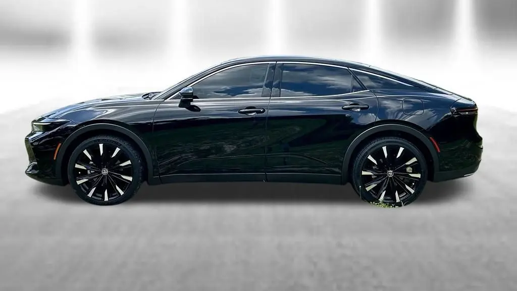 2024 Toyota Crown Platinum