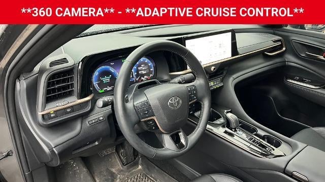 2024 Toyota Crown Platinum