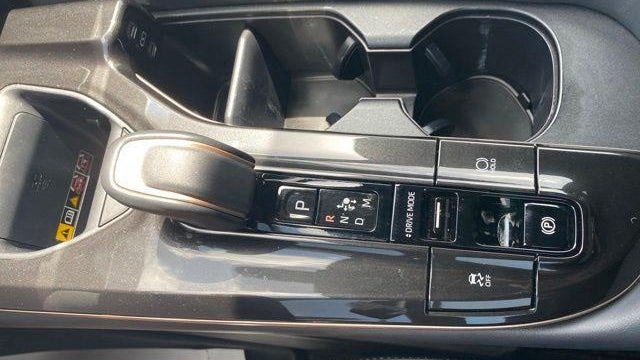 2024 Toyota Crown Platinum