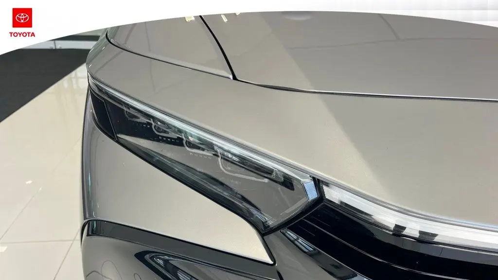 2024 Toyota Crown Platinum