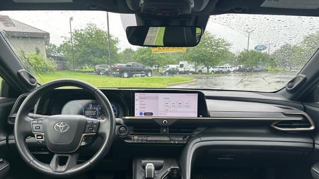 2023 Toyota Crown Platinum