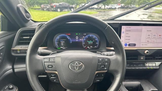 2023 Toyota Crown Platinum