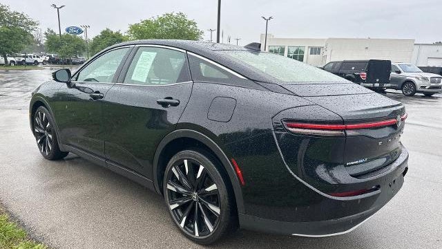 2023 Toyota Crown Platinum