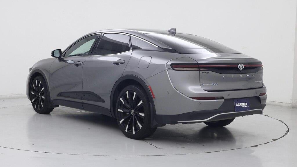 2024 Toyota Crown Platinum