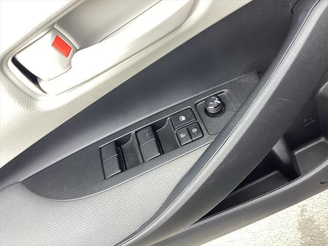 2023 Toyota Corolla - $24,000