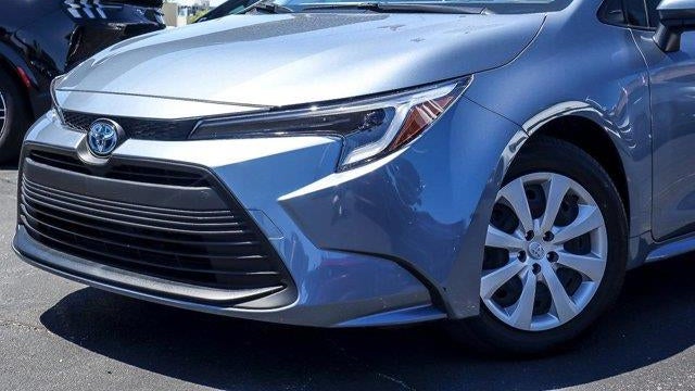 2025 Toyota Corolla Hybrid SE