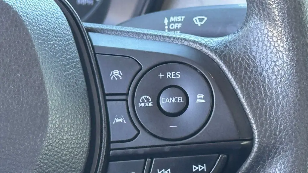 2024 Toyota Corolla Hybrid SE