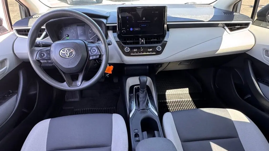 2024 Toyota Corolla Hybrid SE