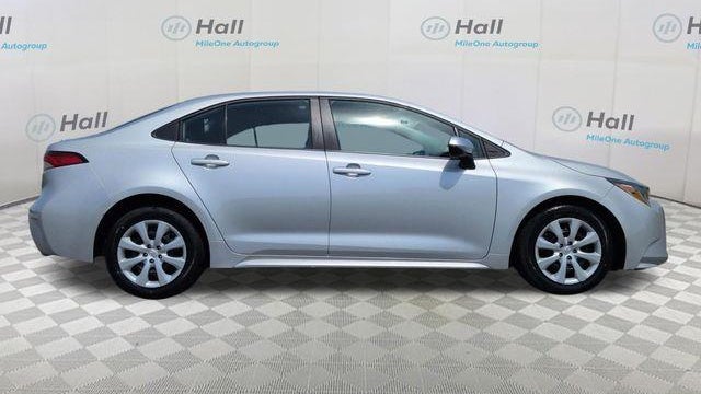 2025 Toyota Corolla Hybrid SE