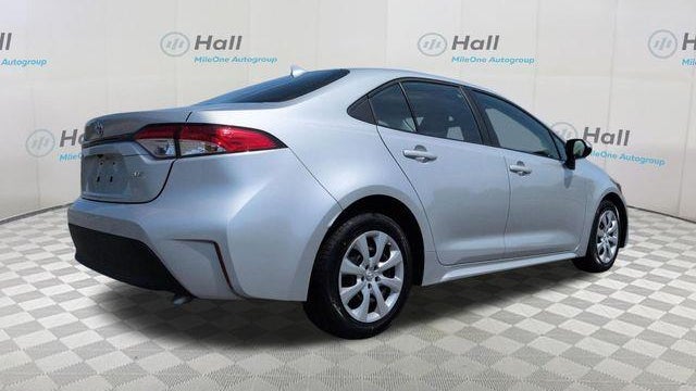 2025 Toyota Corolla Hybrid SE