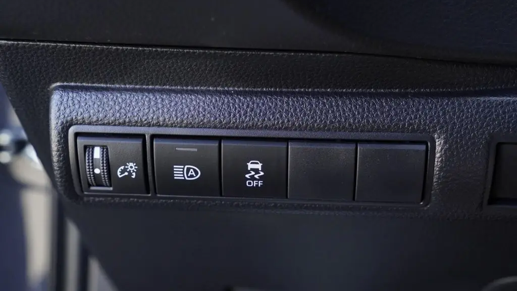 2025 Toyota Corolla Hybrid SE