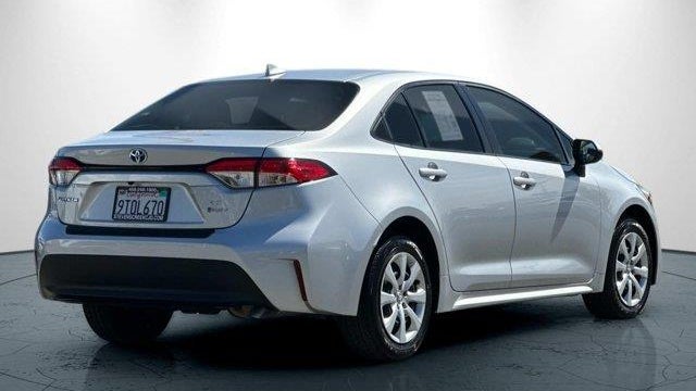 2025 Toyota Corolla Hybrid SE